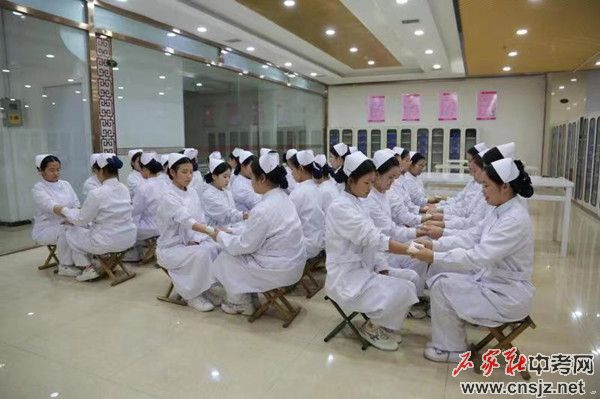 石家莊天使護(hù)士學(xué)校春季招生簡章